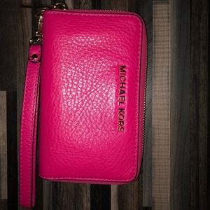 Hot Pink Michael Kors Wristlet Wallet